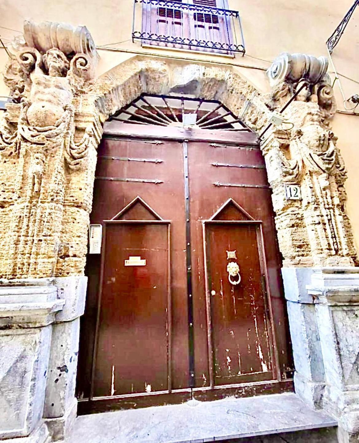 Palazzo Barone Muzio Apartment Palermo Exterior photo